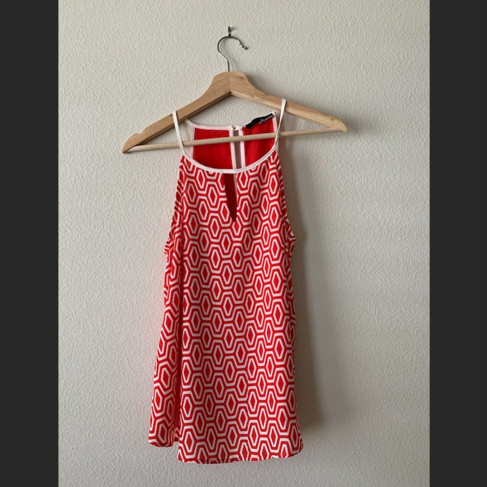 Red and White Chevron Tank